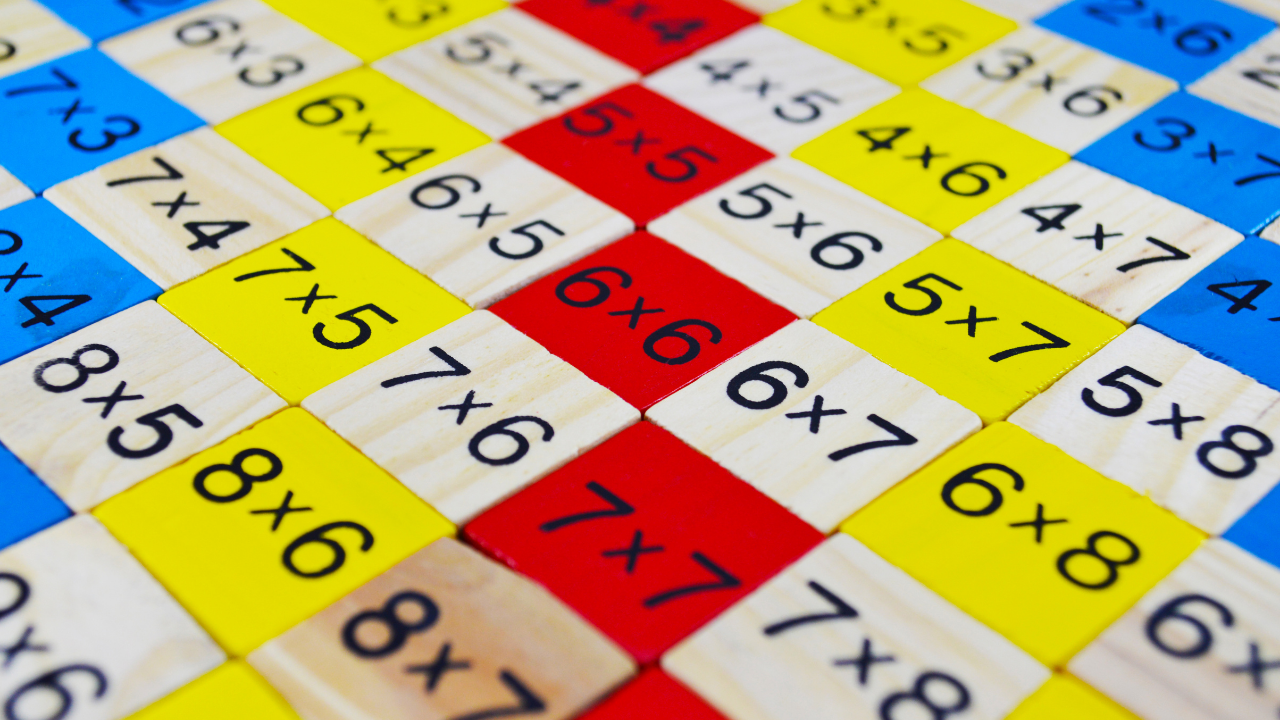 倍数とは 約数とは 算数からやさしく解説 数学 統計教室の和から株式会社